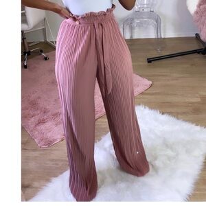 Pleated Pink High-Waist Pants